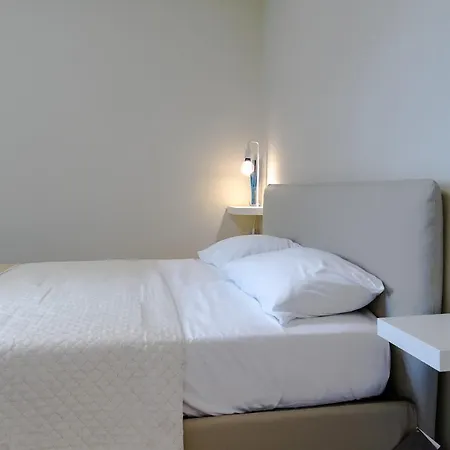 649 Bilocale Con Terrazzo Modena