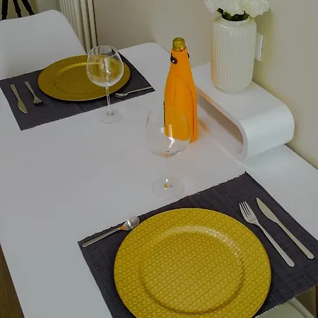 Maison d'hôtes 649 Bilocale Con Terrazzo 4*